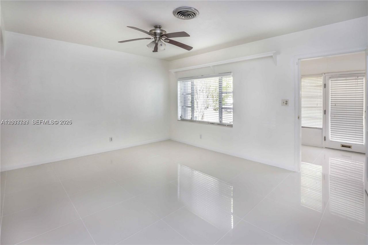 1722 Wiley St , Unit 1722, Hollywood, FL 33020 Photo