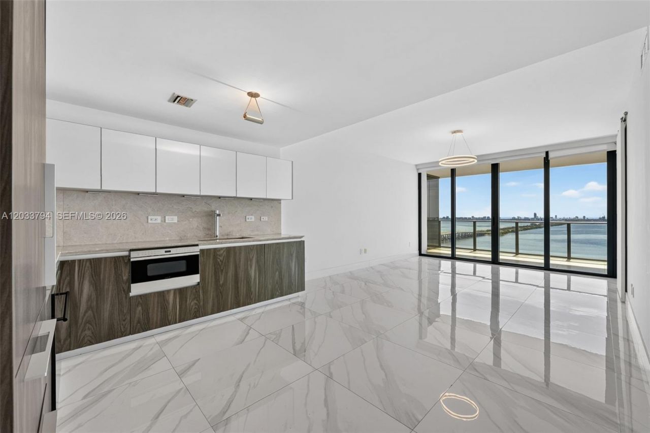 3131 NE 7th Ave , Unit 2605, Miami, FL 33137 Photo