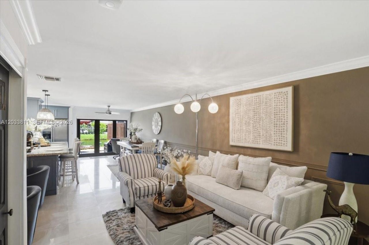 8008 SW 103rd Ave , Unit 8008, Miami, FL 33173 Photo