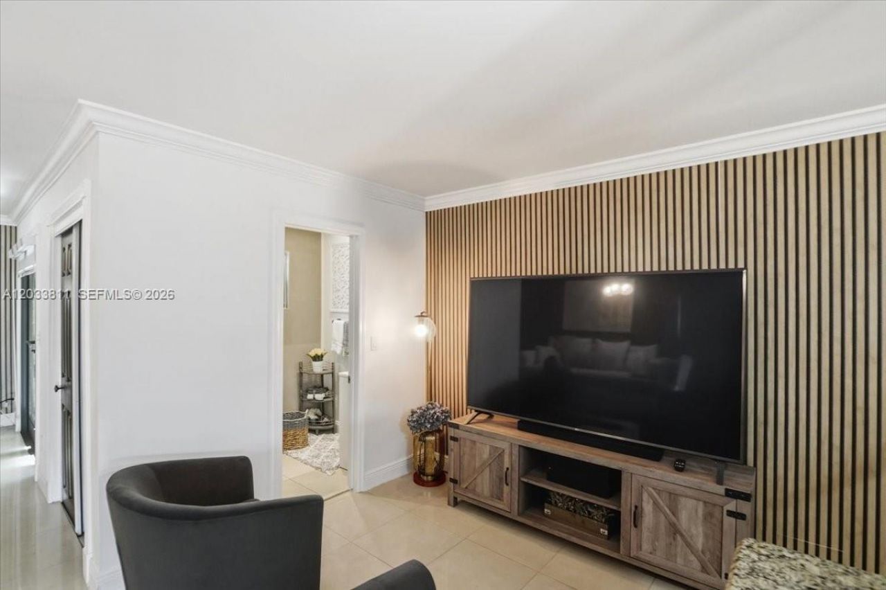 8008 SW 103rd Ave , Unit 8008, Miami, FL 33173 Photo