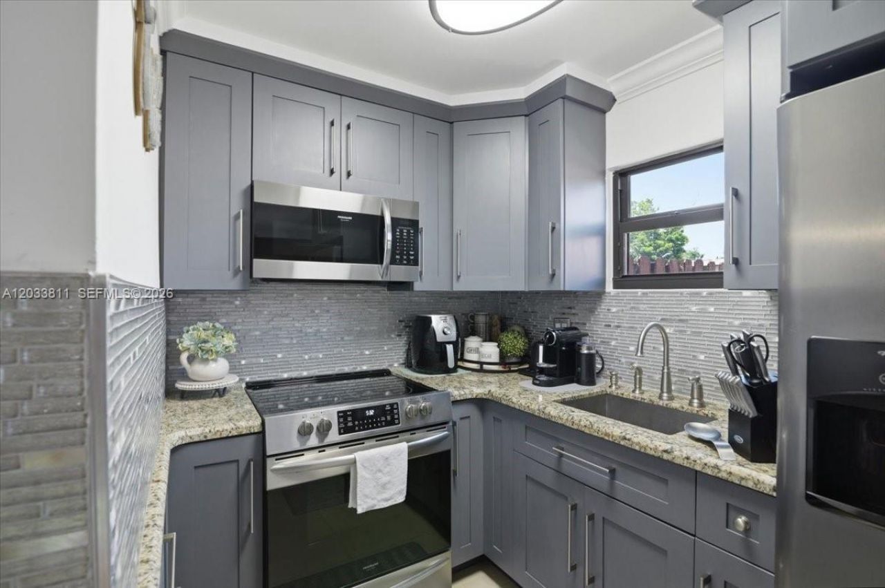8008 SW 103rd Ave , Unit 8008, Miami, FL 33173 Photo