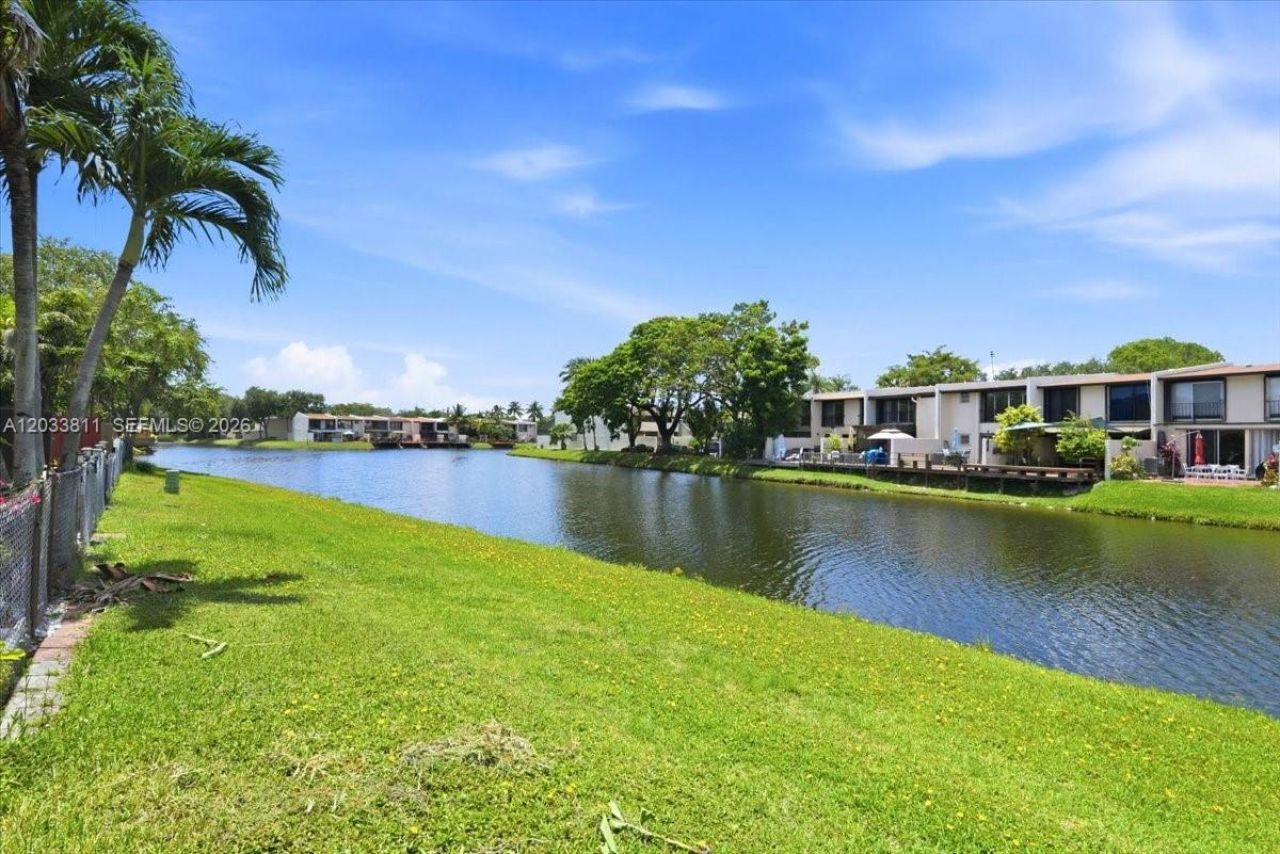 8008 SW 103rd Ave , Unit 8008, Miami, FL 33173 Photo