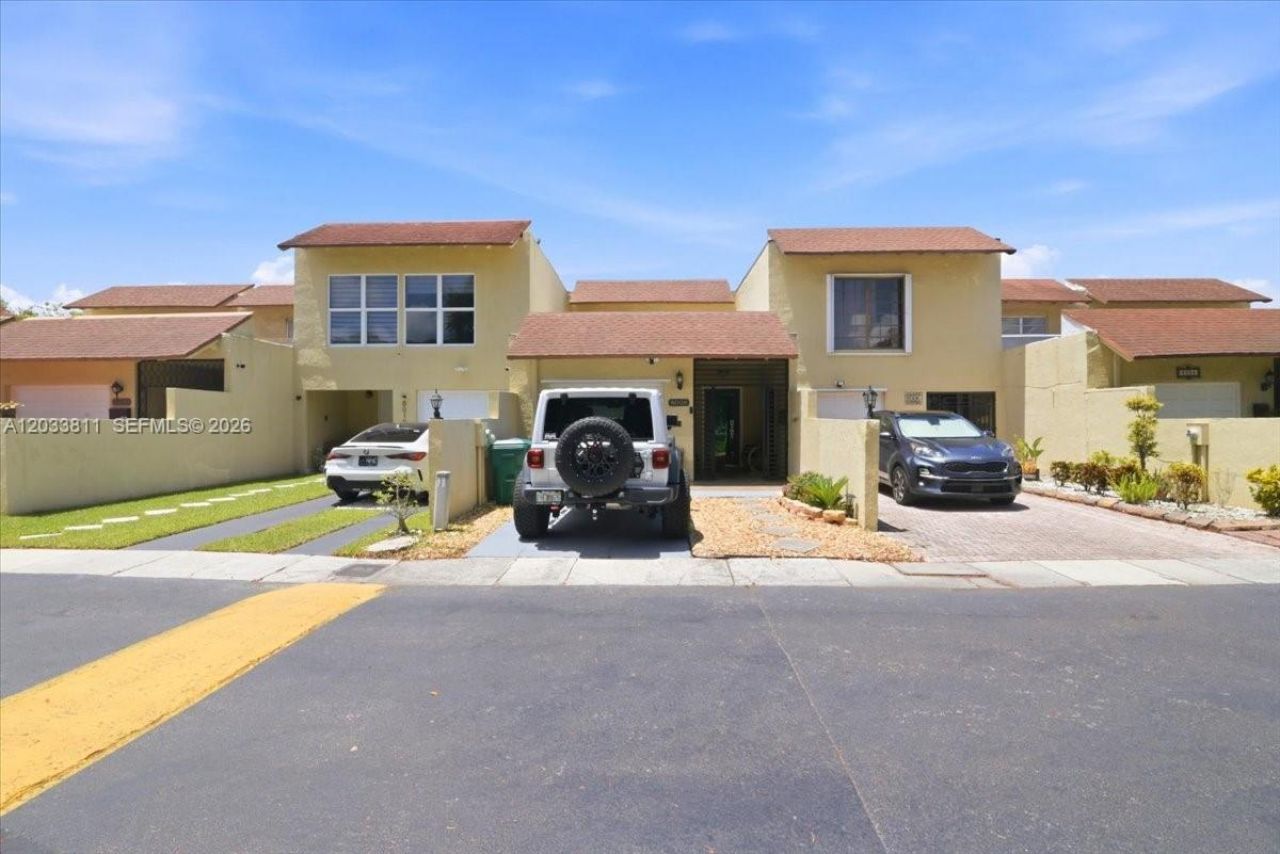 8008 SW 103rd Ave , Unit 8008, Miami, FL 33173 Photo