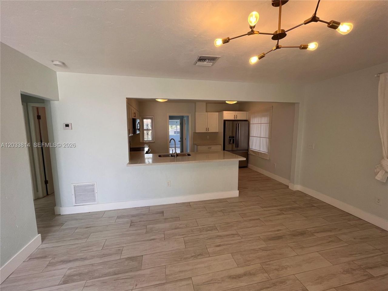 1860 NW 52 St , Miami, FL 33142 Photo