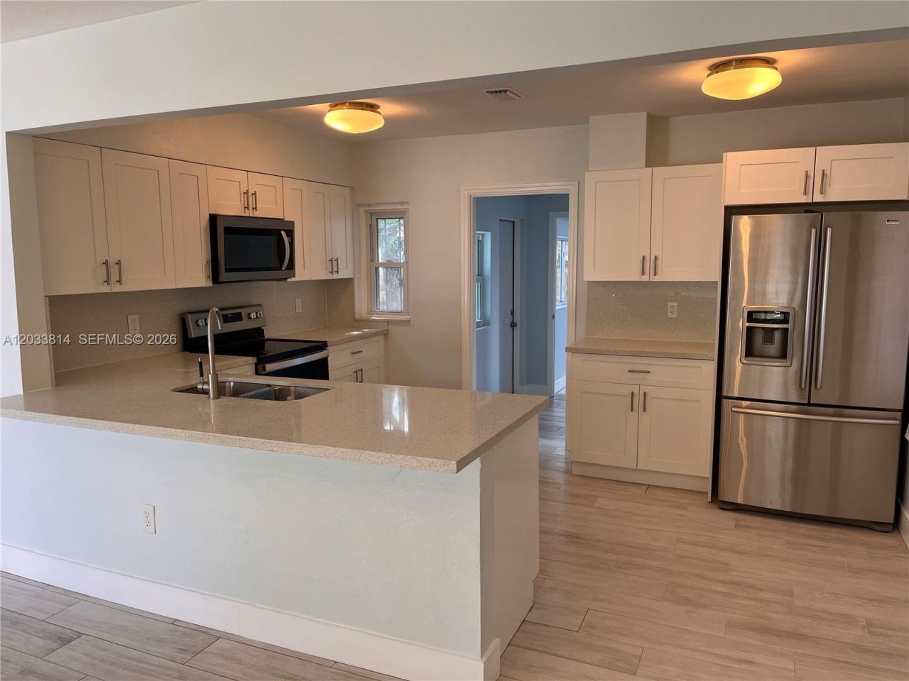 1860 NW 52 St , Miami, FL 33142 Photo