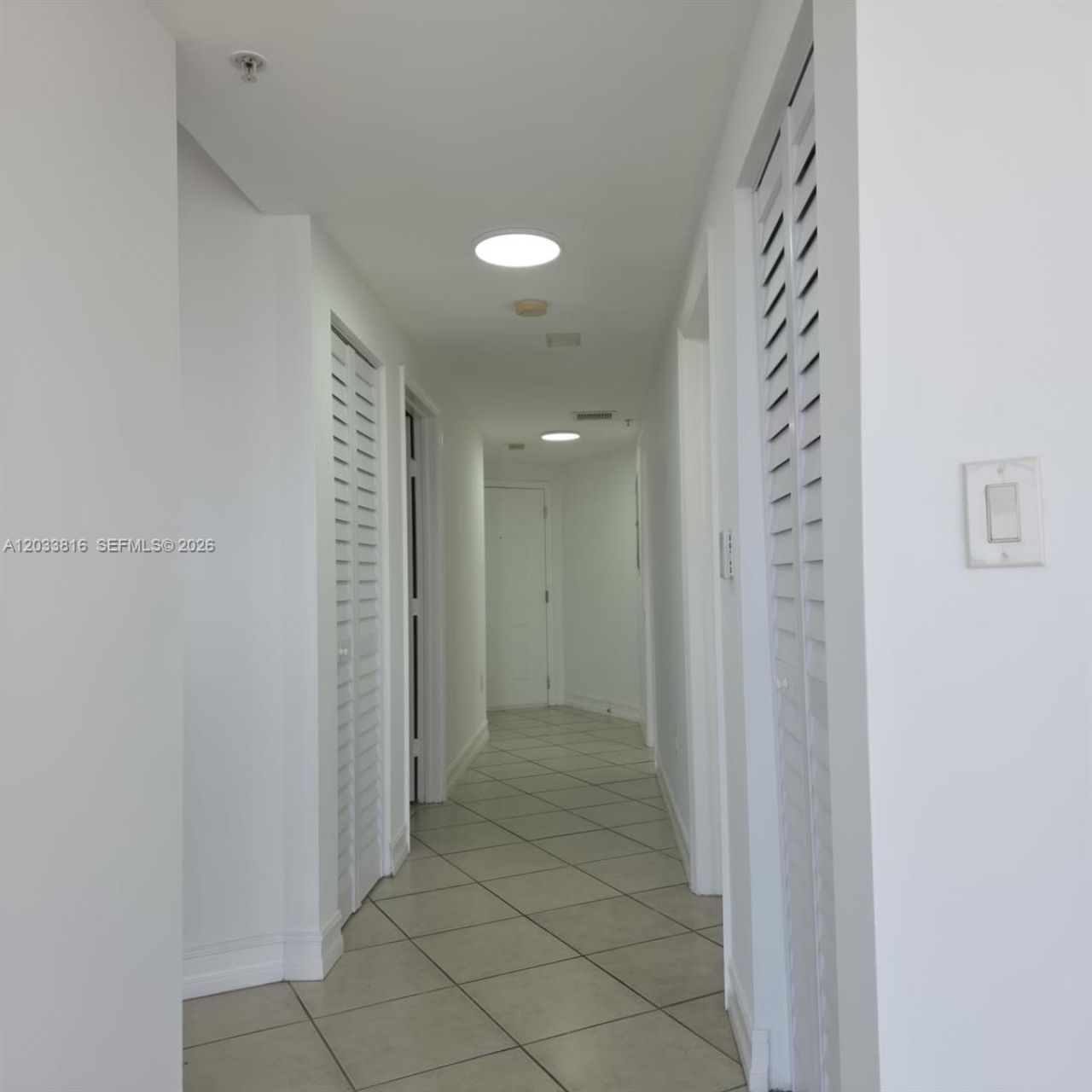 1 Glen Royal Pkwy, Unit 1202, Miami, FL 33125 Photo
