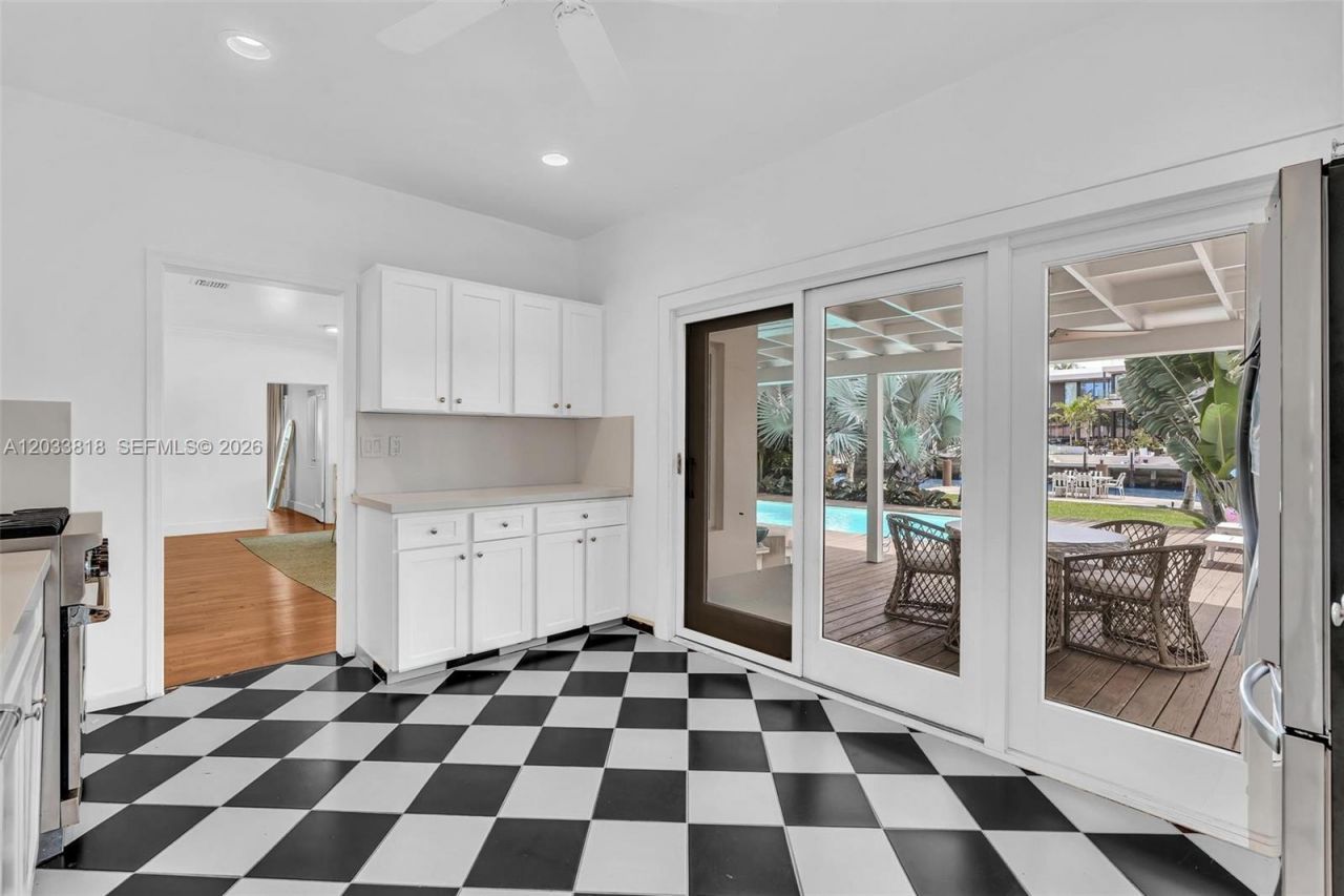 924 Belle Meade Island Dr , Unit ., Miami, FL 33138 Photo