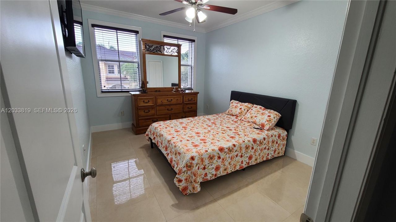 886 SW 149th Ct , Unit 886, Miami, FL 33194 Photo