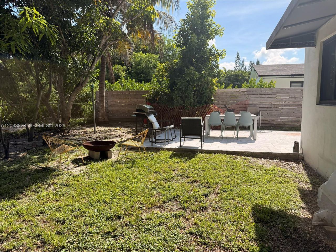 360 NW 40th Street , Miami, FL 33127 Photo