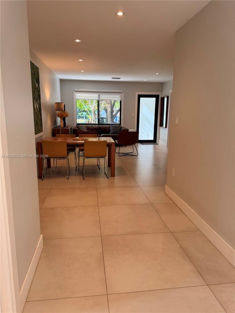 360 NW 40th Street , Miami, FL 33127 Photo