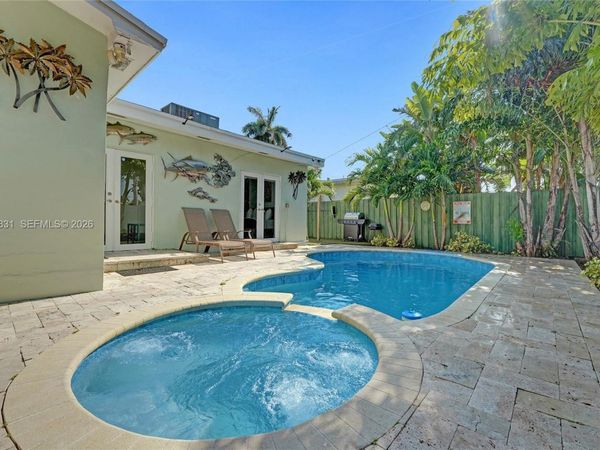 218 SE 4th st , Dania Beach, FL 33004