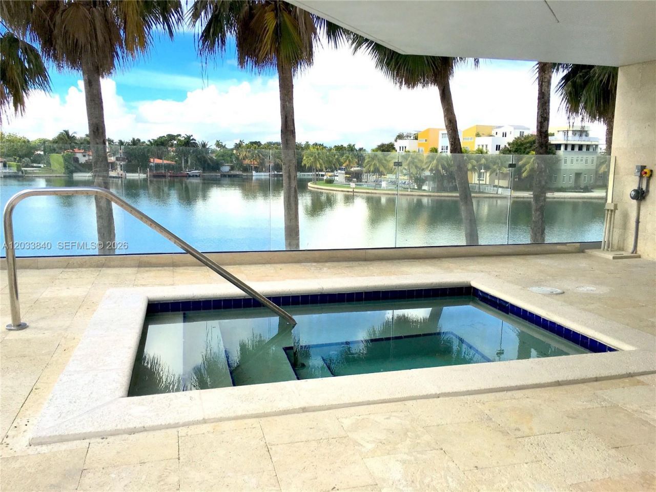 5900 Collins Ave , Unit 906, Miami Beach, FL 33140 Photo