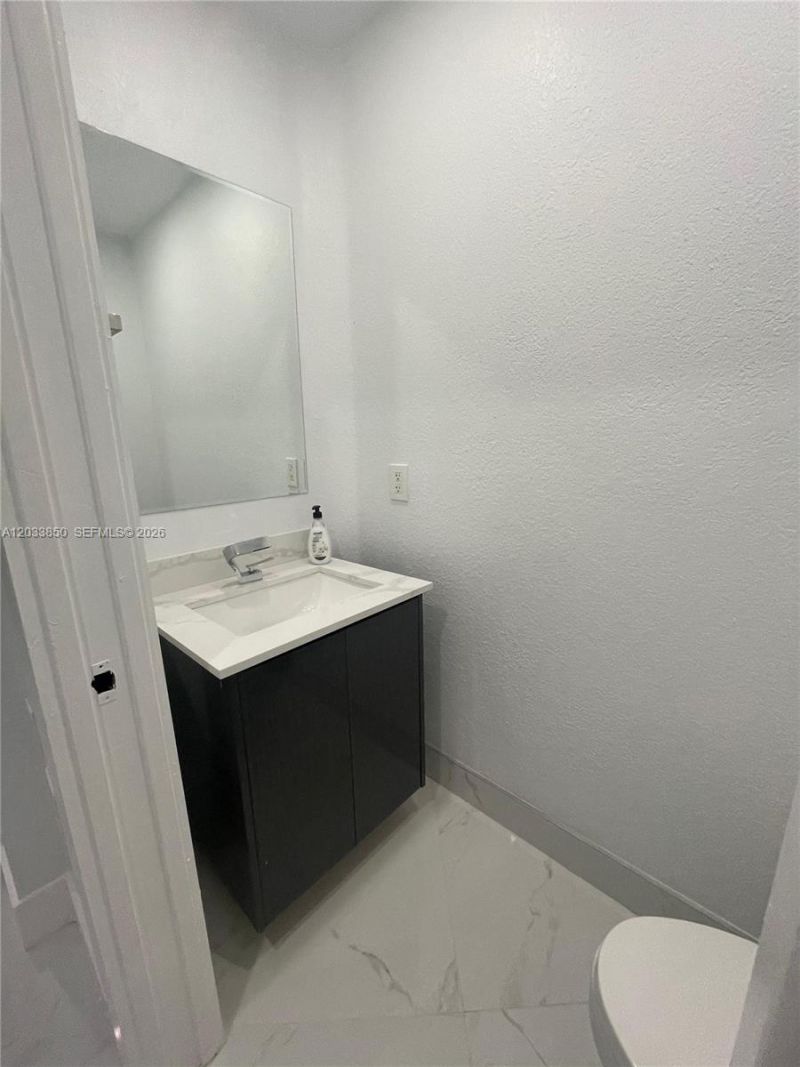 10885 NW 89th Ter , Unit 206, Doral, FL 33178 Photo