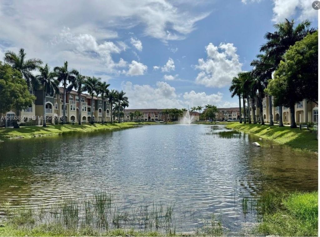 10885 NW 89th Ter , Unit 206, Doral, FL 33178 Photo