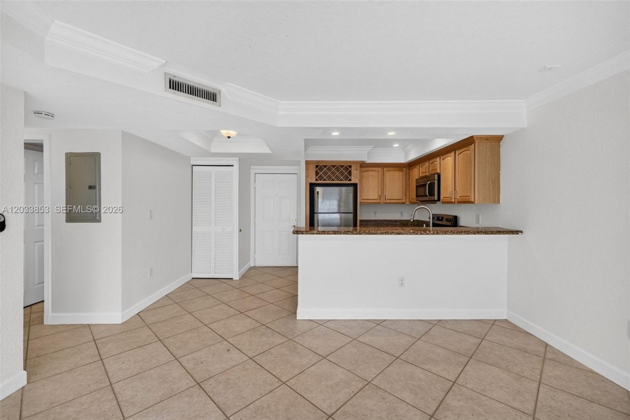 151 NE 16th Ave, Unit 174, Fort Lauderdale, FL 33301 Photo