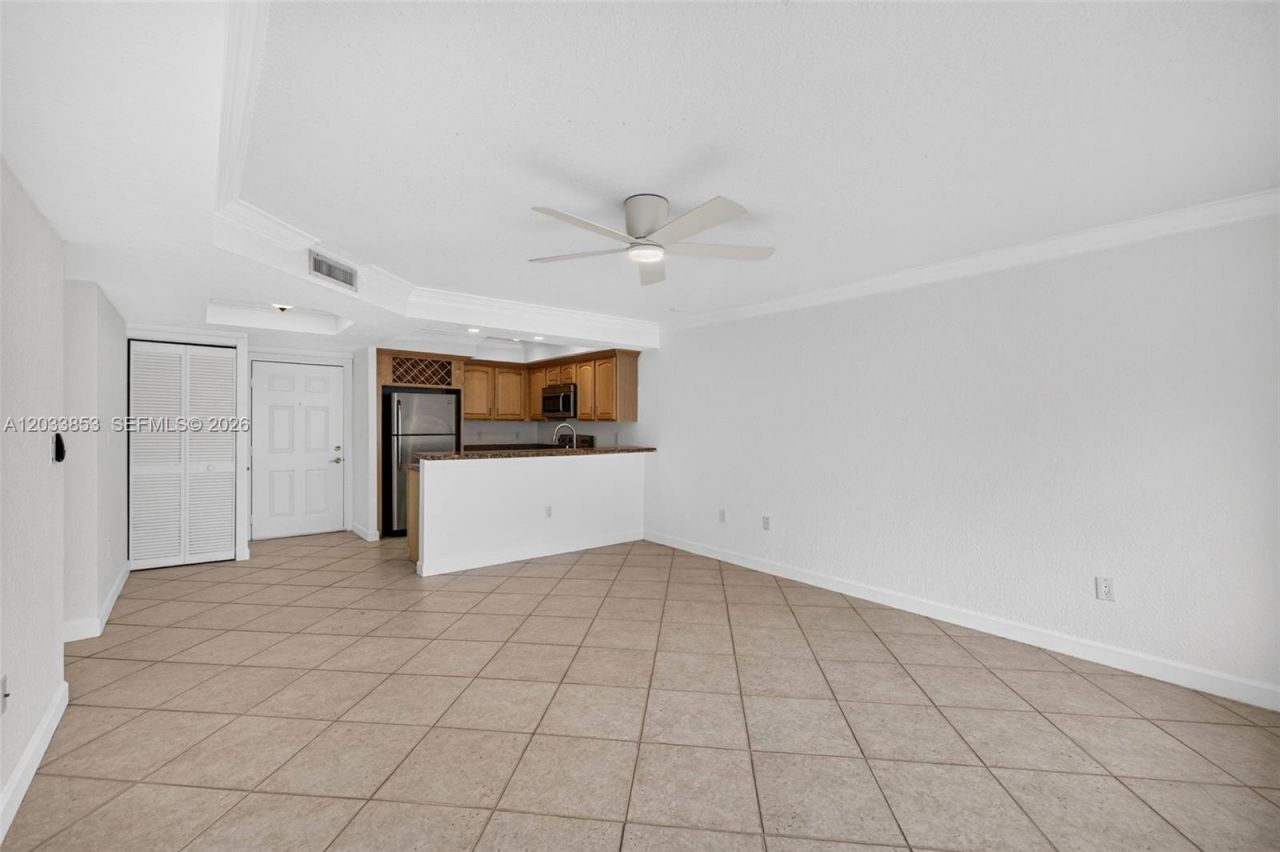 151 NE 16th Ave, Unit 174, Fort Lauderdale, FL 33301 Photo