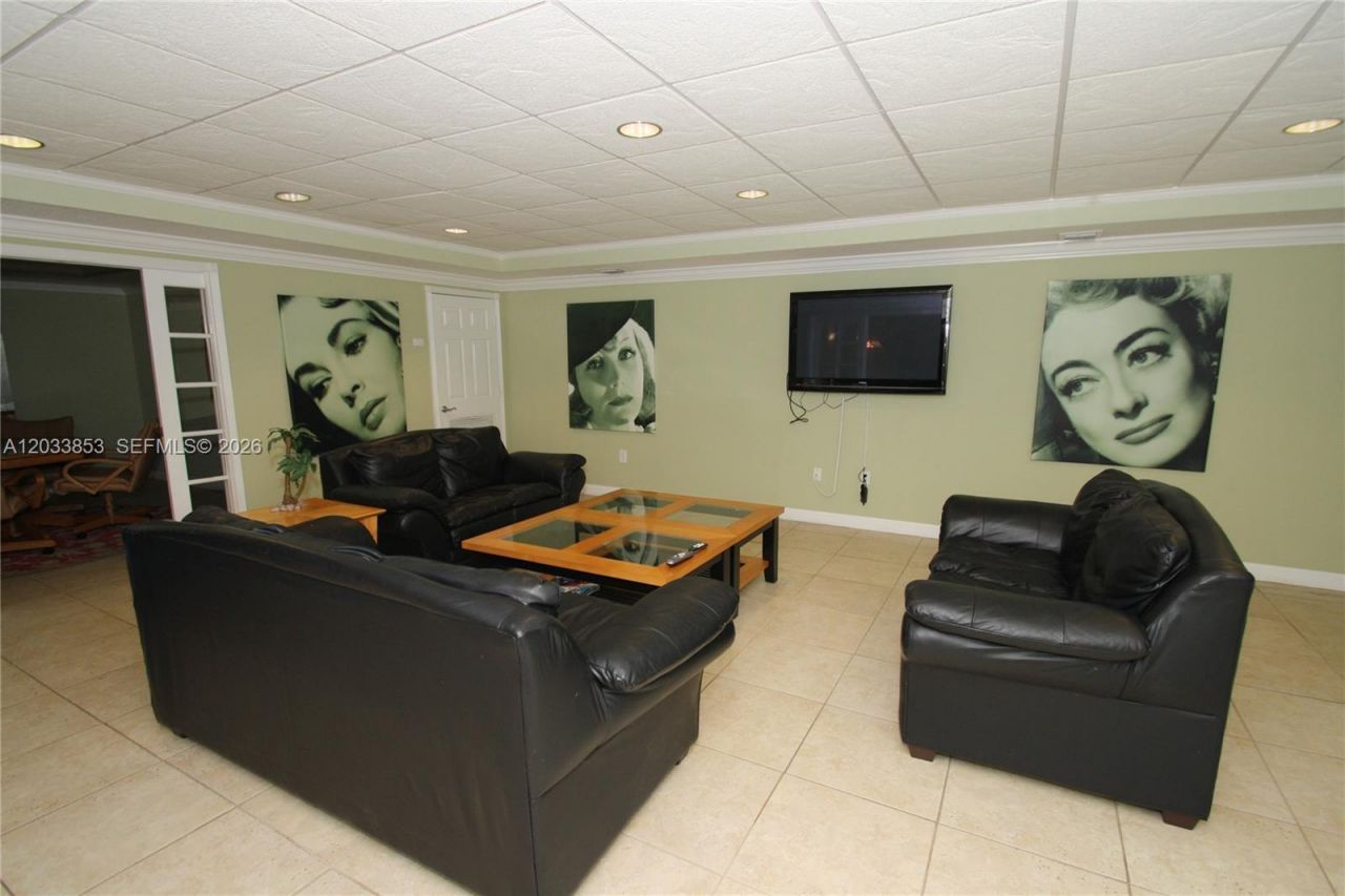 151 NE 16th Ave, Unit 174, Fort Lauderdale, FL 33301 Photo