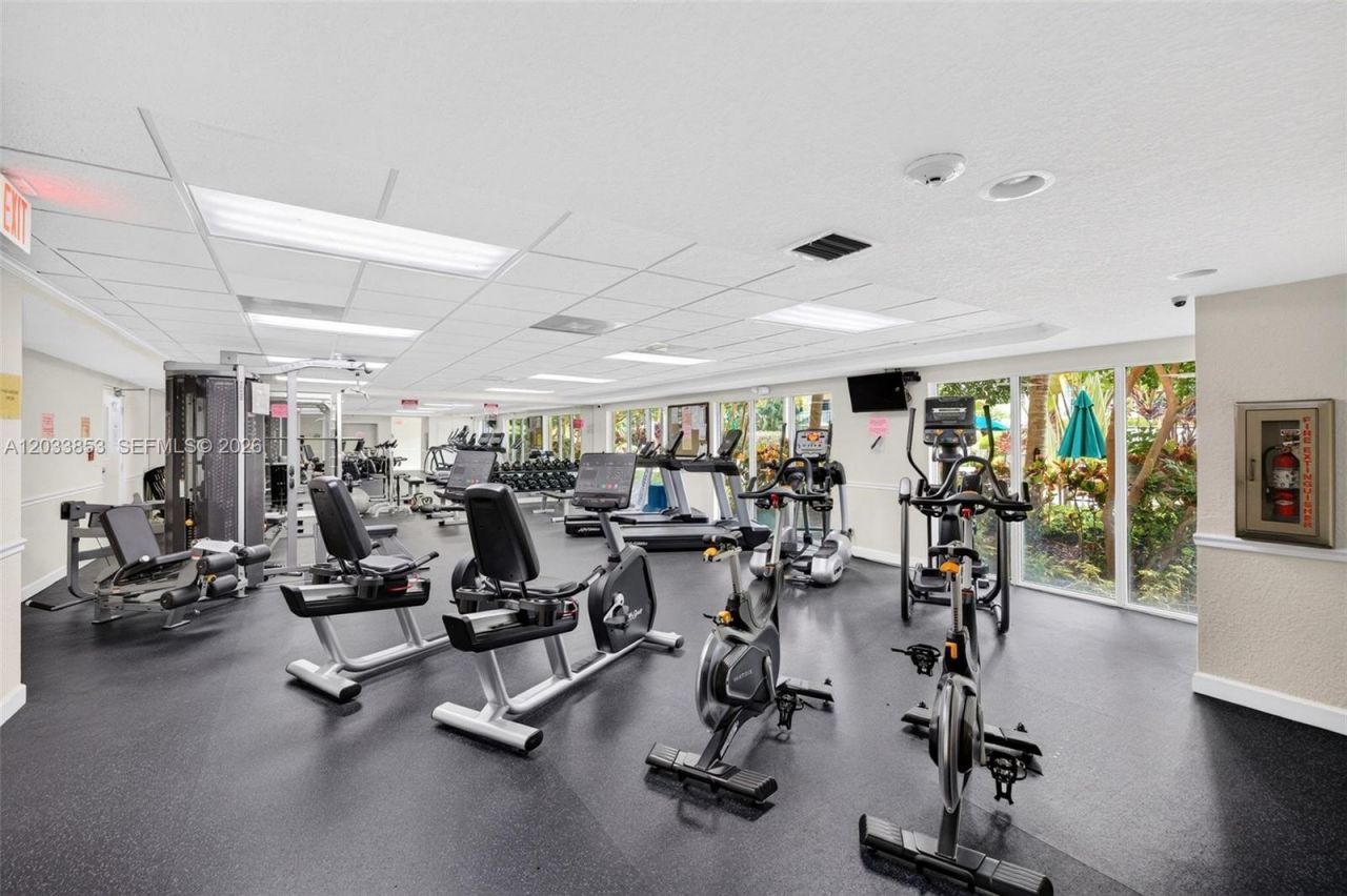 151 NE 16th Ave, Unit 174, Fort Lauderdale, FL 33301 Photo