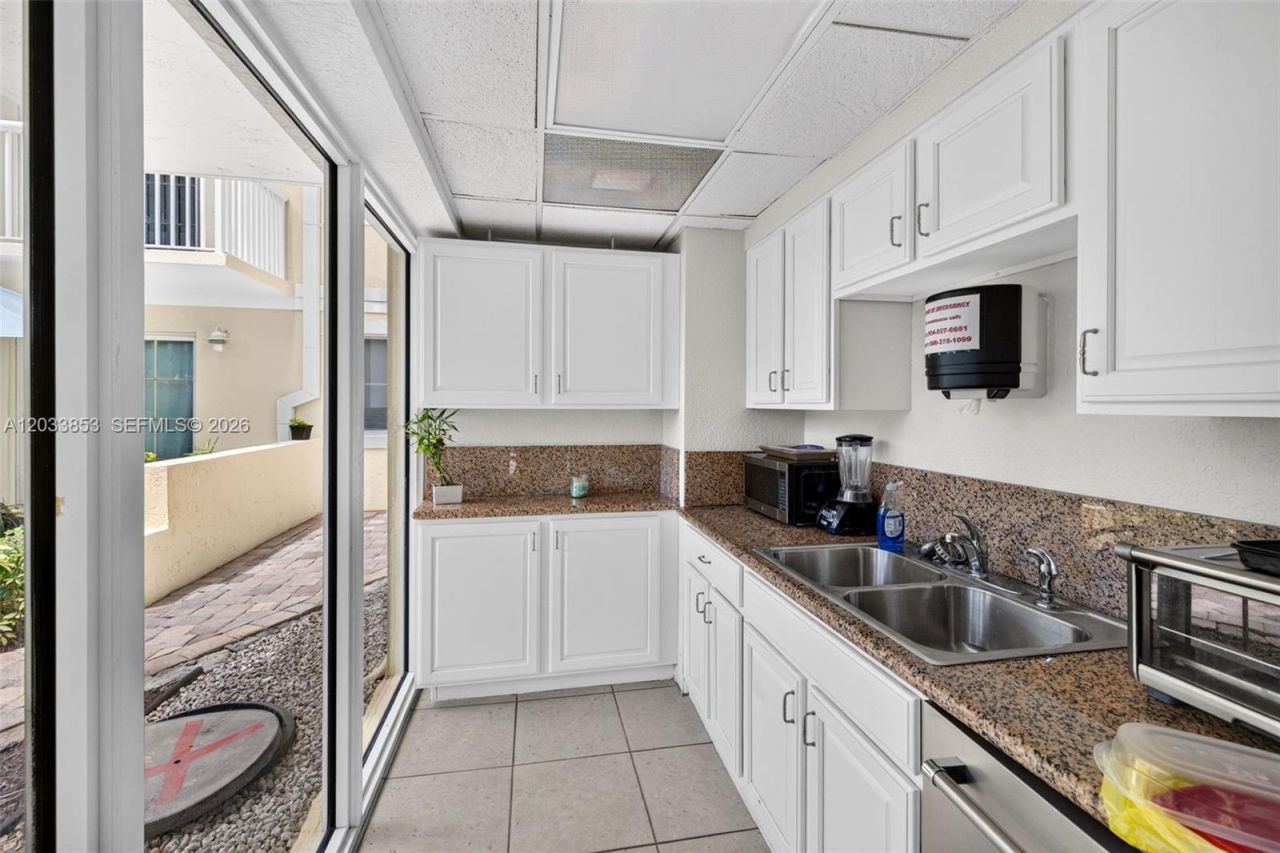151 NE 16th Ave, Unit 174, Fort Lauderdale, FL 33301 Photo