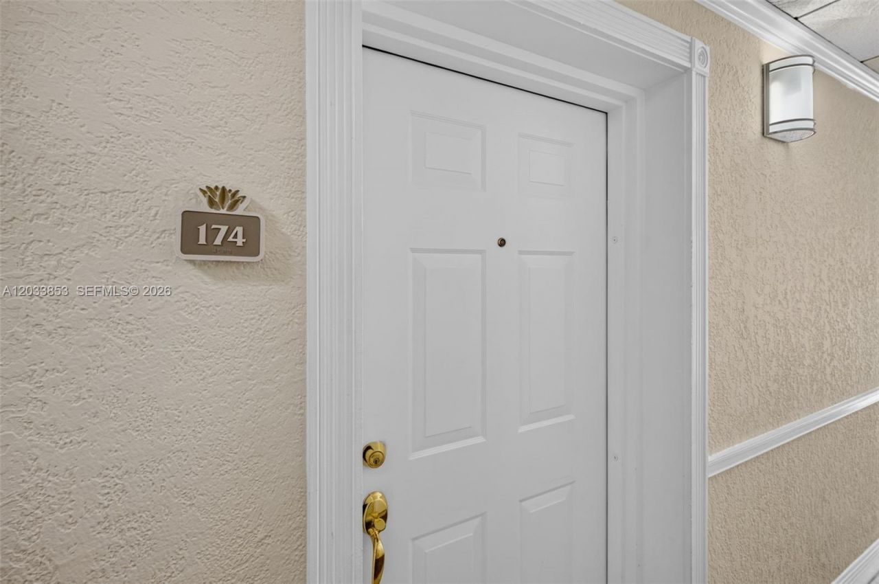 151 NE 16th Ave, Unit 174, Fort Lauderdale, FL 33301 Photo