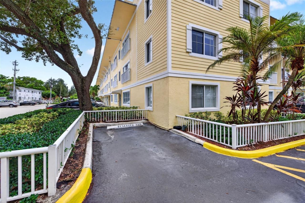 151 NE 16th Ave, Unit 174, Fort Lauderdale, FL 33301 Photo