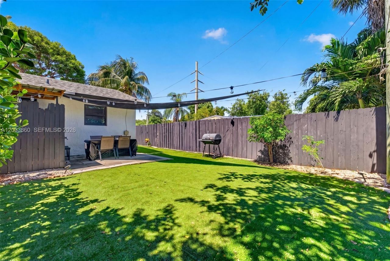 1464 NE 28th St , Pompano Beach, FL 33064 Photo
