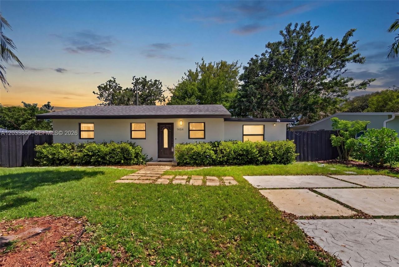 1464 NE 28th St , Pompano Beach, FL 33064 Photo