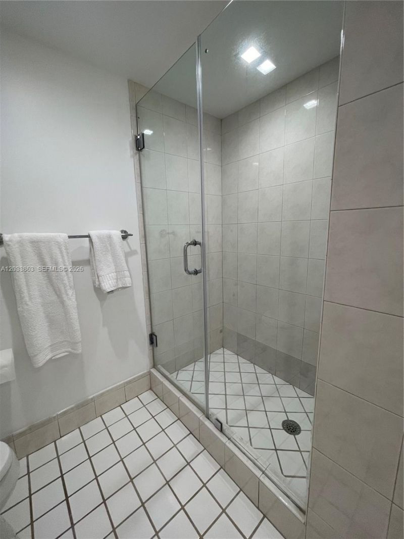 251 Crandon Blvd, Unit 338, Key Biscayne, FL 33149 Photo