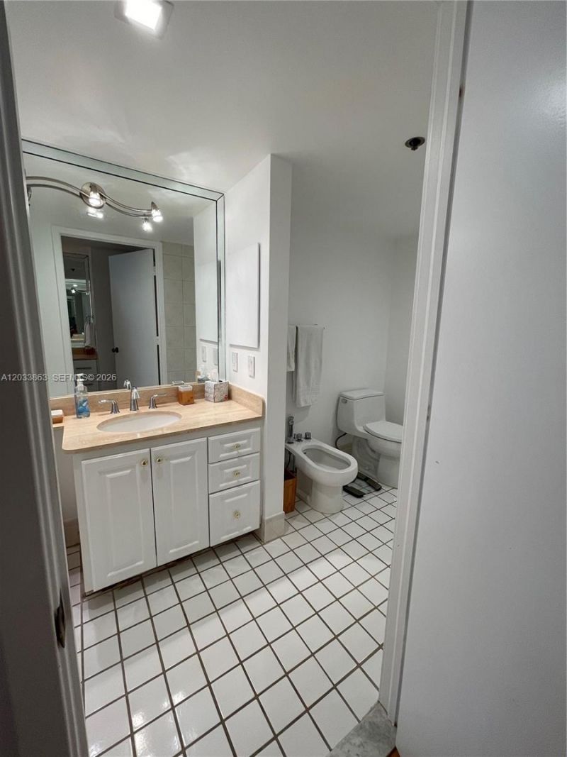 251 Crandon Blvd, Unit 338, Key Biscayne, FL 33149 Photo