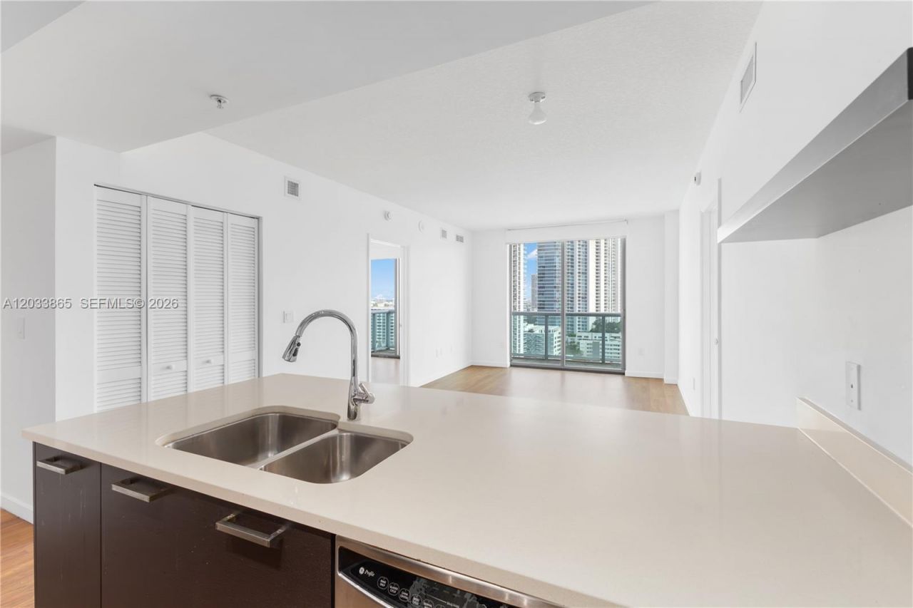333 NE 24th St , Unit 1712, Miami, FL 33137 Photo