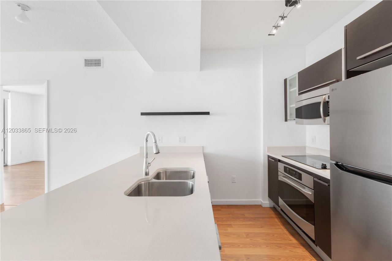 333 NE 24th St , Unit 1712, Miami, FL 33137 Photo