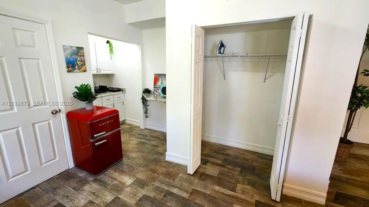 11 NW 47th Ter , Miami, FL 33127 Photo