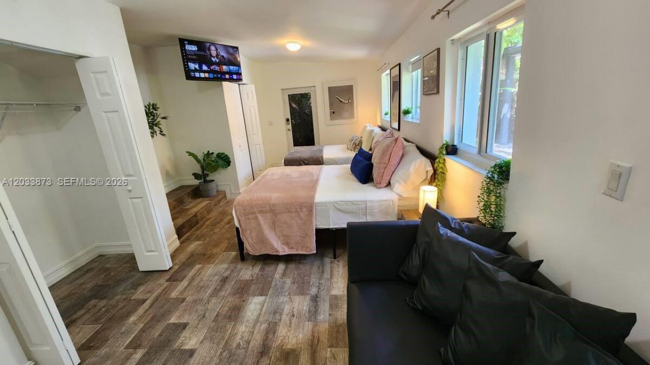11 NW 47th Ter , Miami, FL 33127 Photo