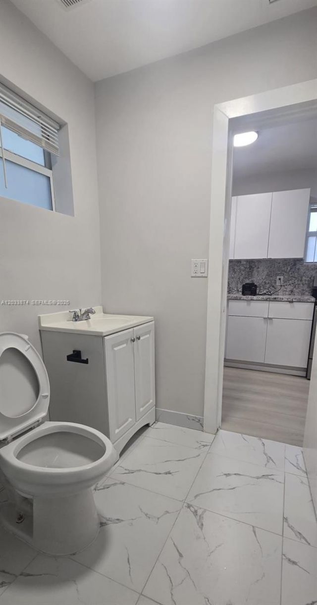 450 NE 62nd St , Miami, FL 33138 Photo