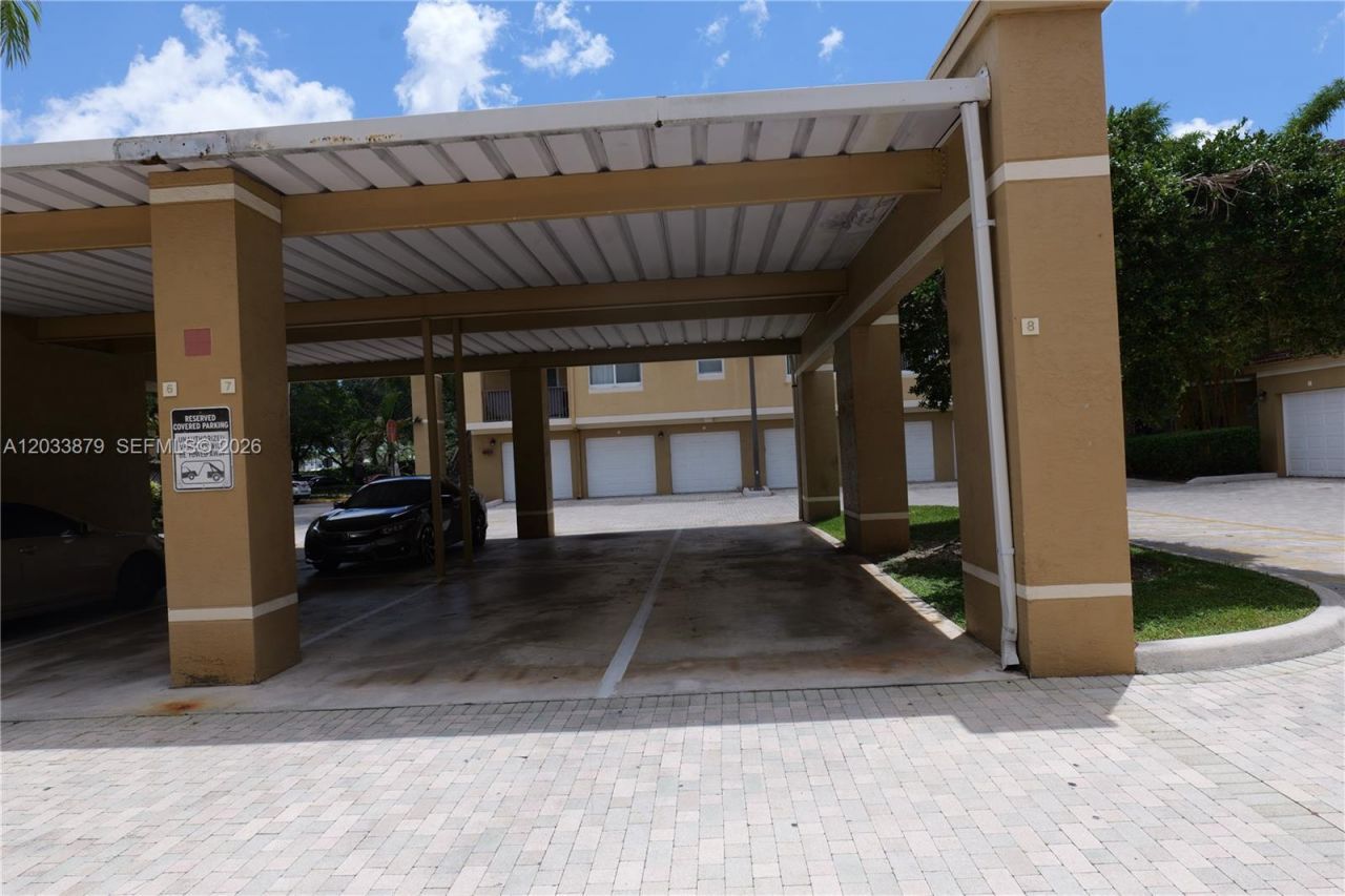 771 N Pine Island Rd, Unit 308, Plantation, FL 33324 Photo