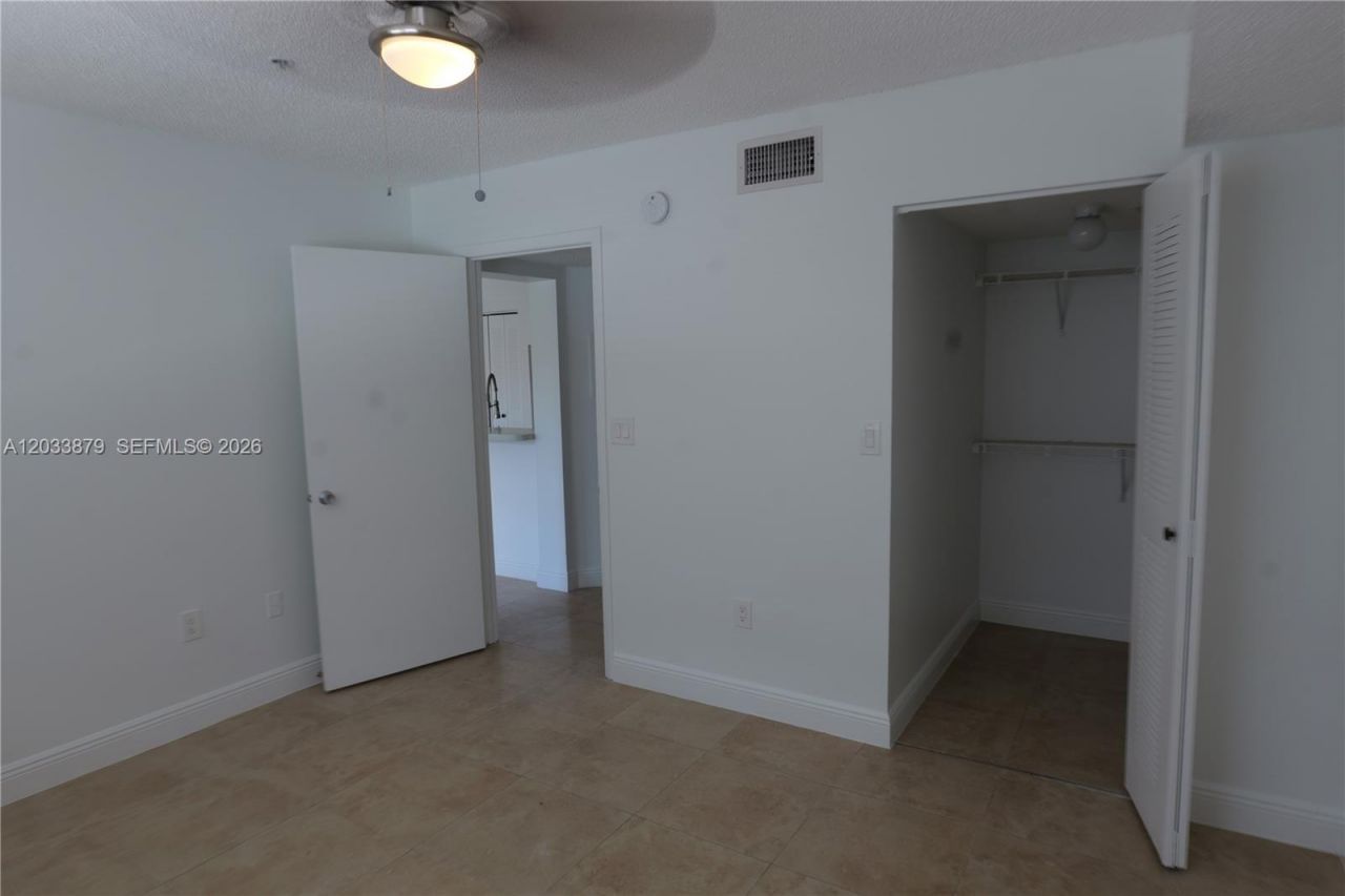 771 N Pine Island Rd, Unit 308, Plantation, FL 33324 Photo