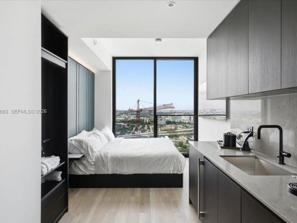 20 NE 11th, Unit 4212, Miami, FL 33132