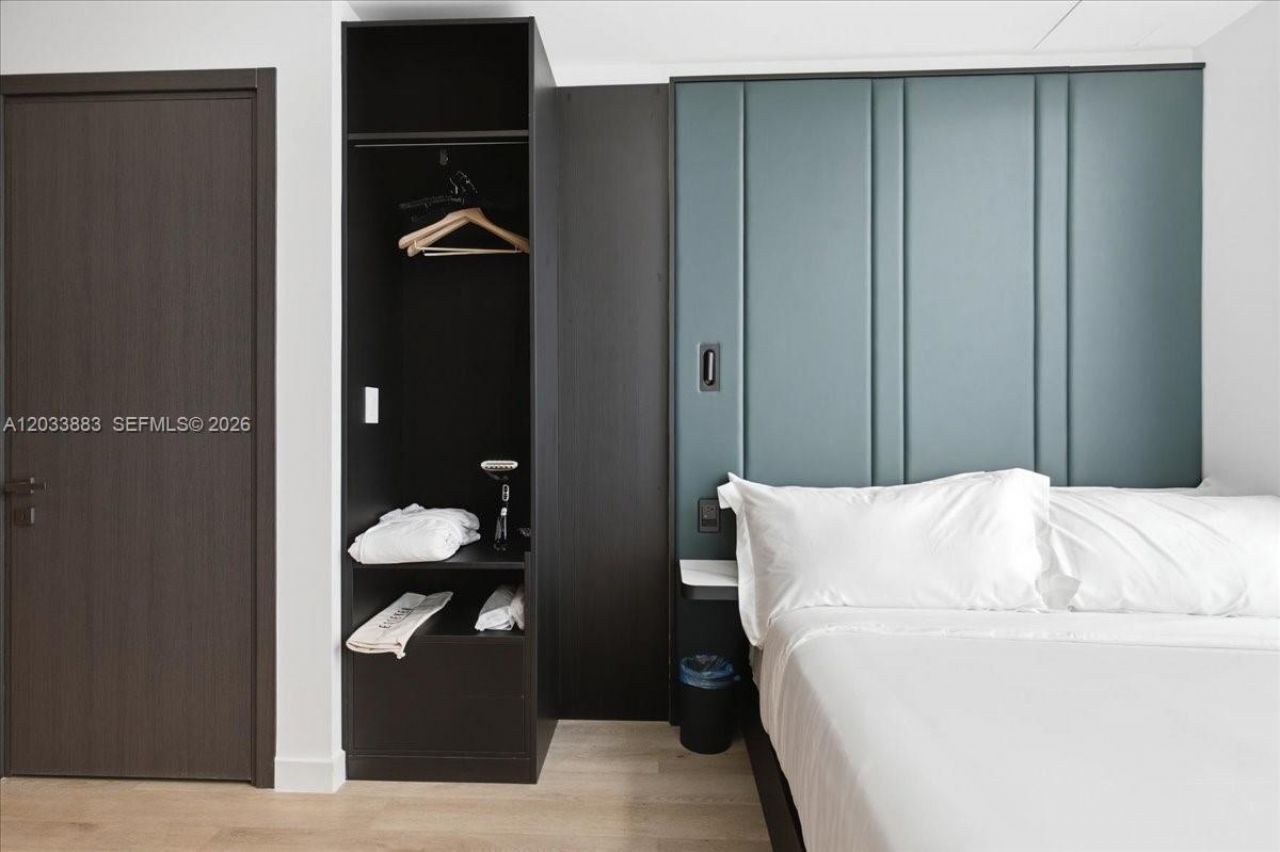 20 NE 11th, Unit 4212, Miami, FL 33132 Photo