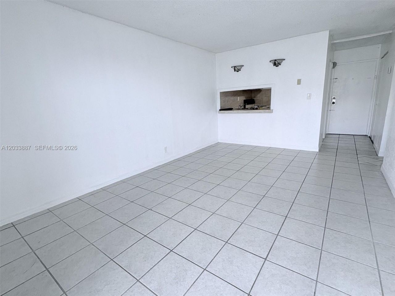 4550 NW 9th St , Unit 717E, Miami, FL 33126 Photo