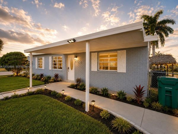 Unit B, Miami Gardens, FL 33056
