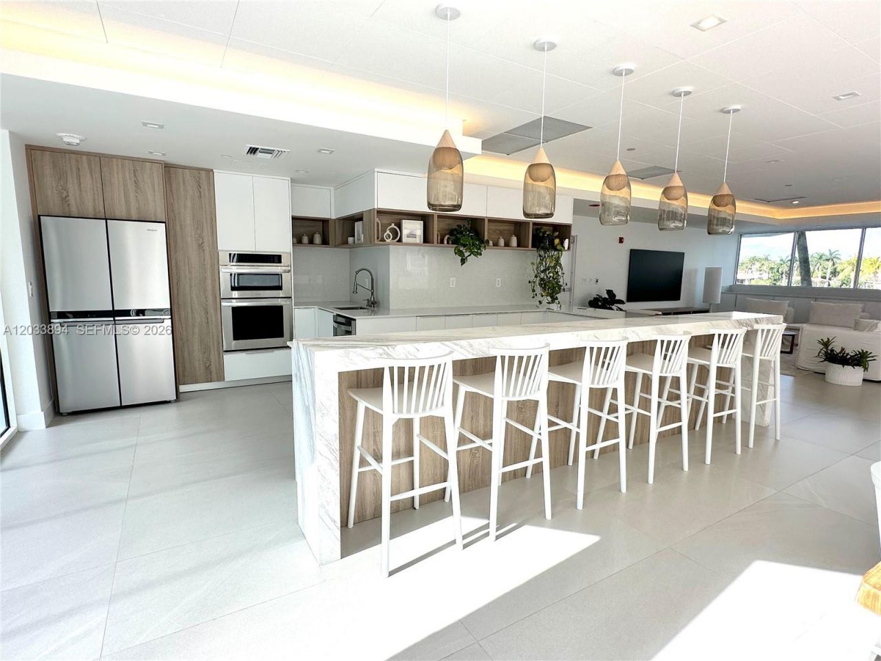 5900 Collins Ave , Unit 906, Miami Beach, FL 33140 Photo