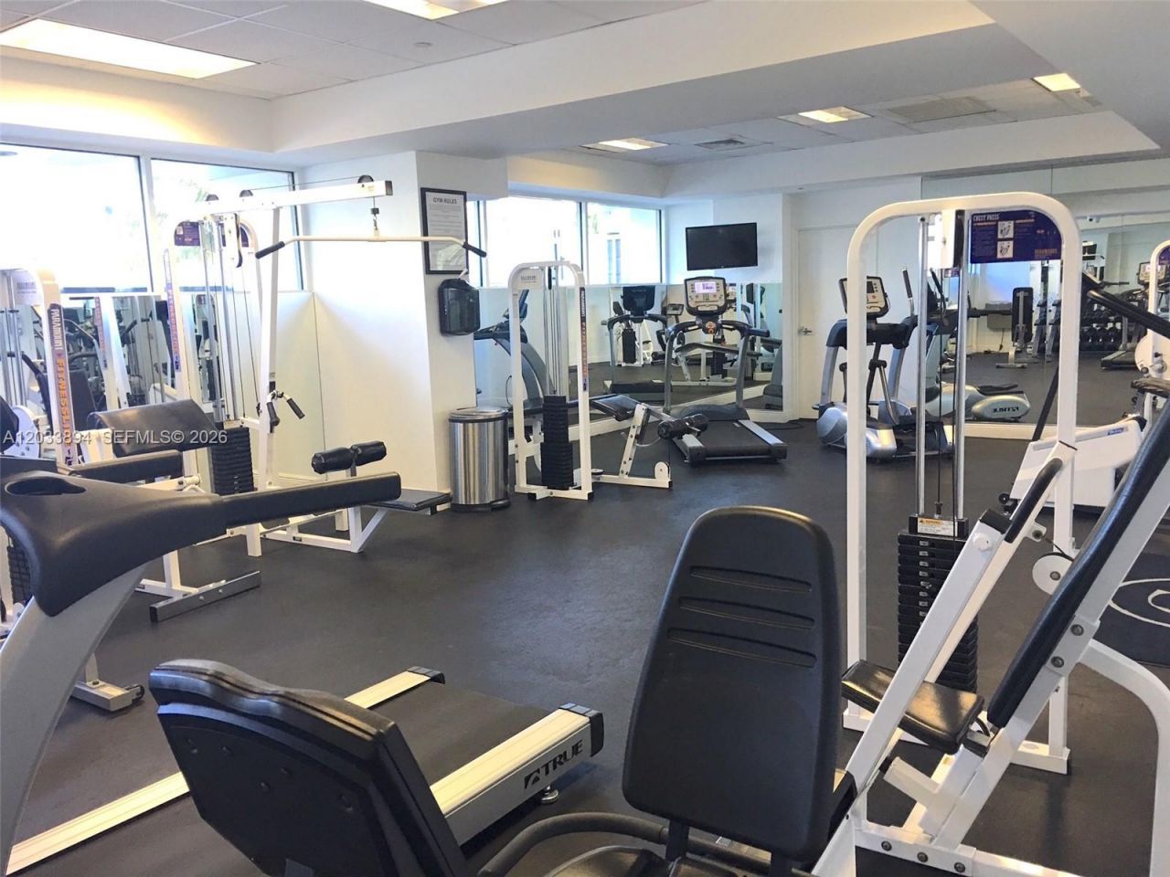 5900 Collins Ave , Unit 906, Miami Beach, FL 33140 Photo