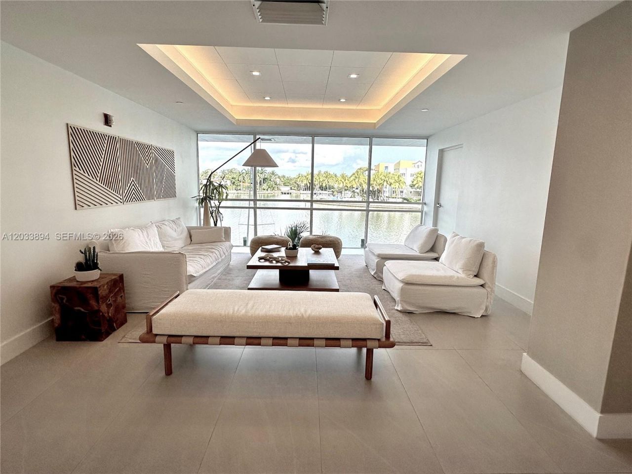 5900 Collins Ave , Unit 906, Miami Beach, FL 33140 Photo