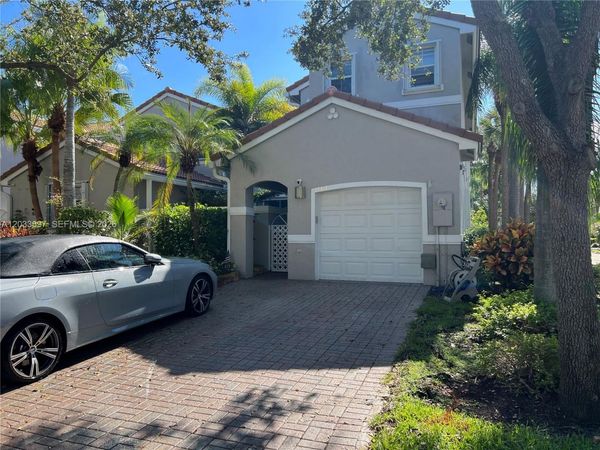 1140 Cliffrose St , Unit 1140, Hollywood, FL 33019