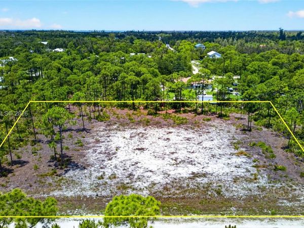 15093 Martinique Way , Bokeelia, FL 33922