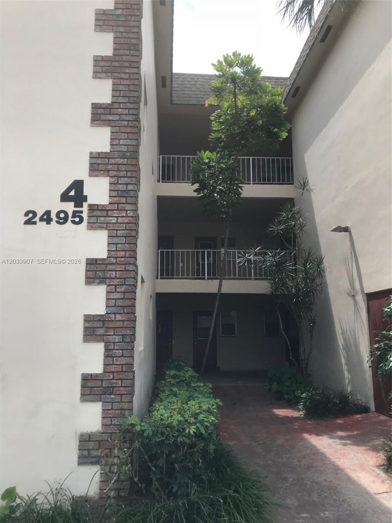 2495 SW 82nd Ave , Unit 304, Davie, FL 33324 Photo
