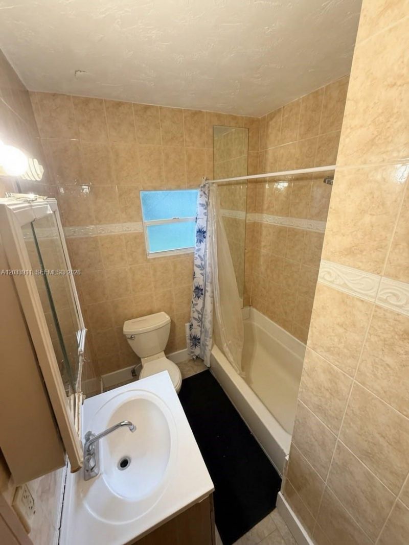 1100 N 24th Ave, Hollywood, FL 33020 Photo