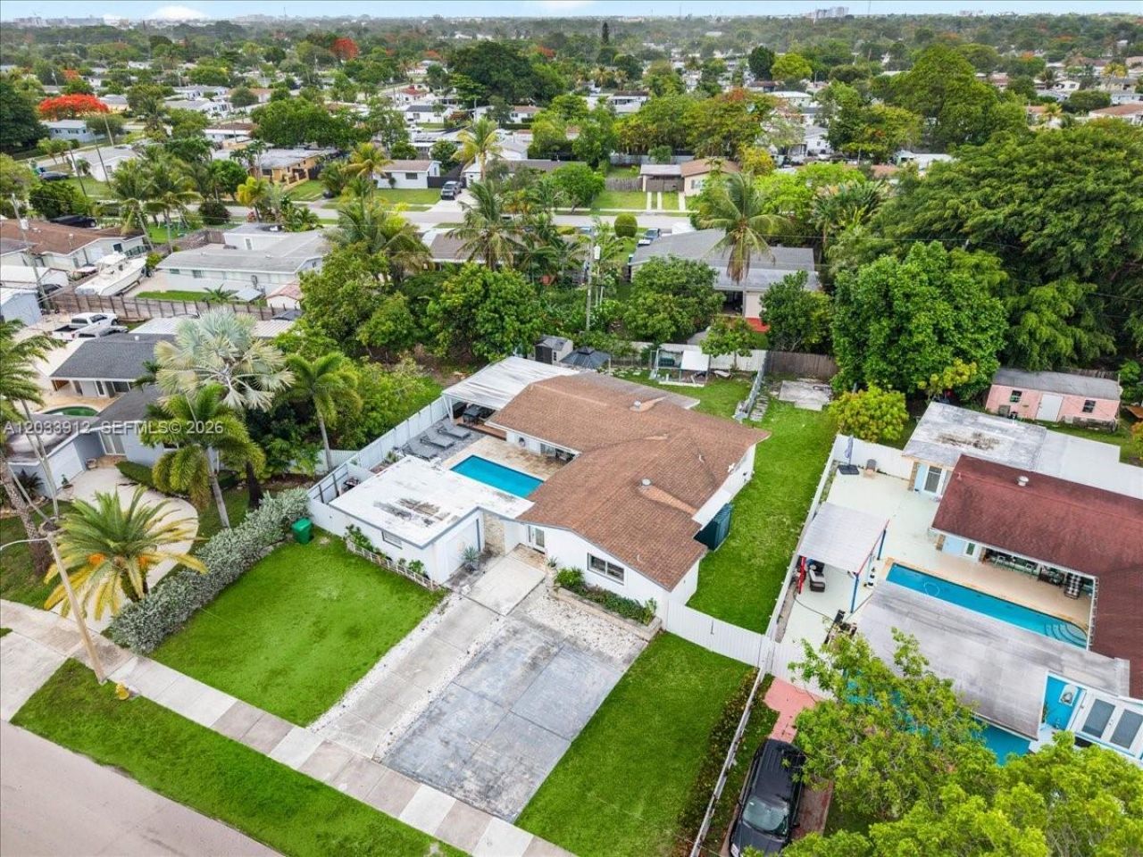 9915 Santos Dr , Cutler Bay, FL 33189 Photo