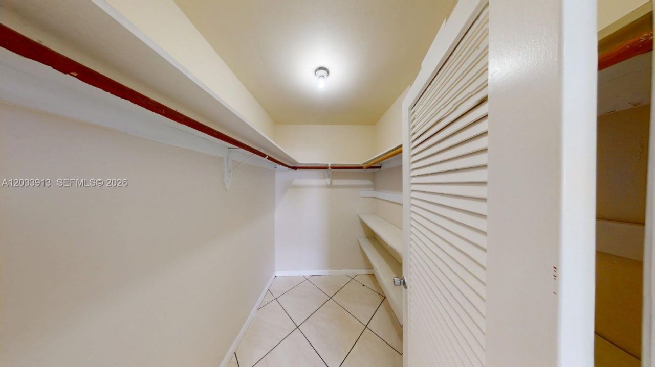 7882 Grand Canal Dr , Unit 7882, Miami, FL 33144 Photo