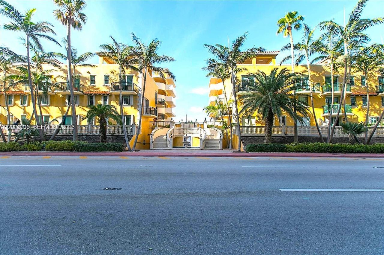 8888 Collins Ave , Unit 314, Surfside, FL 33154 Photo